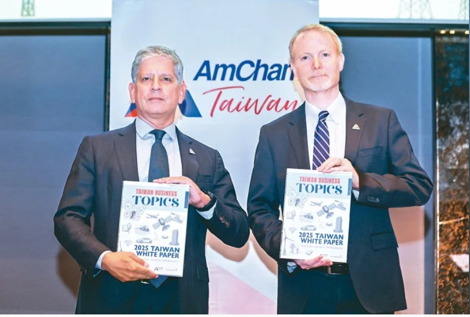 taiwanweekly2019@gmail.com