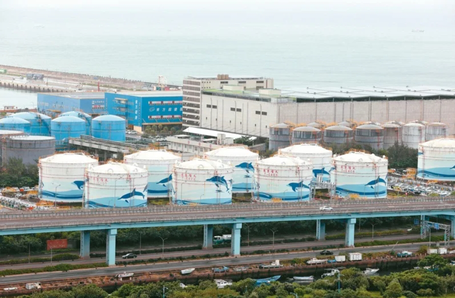 taiwanweekly2019@gmail.com