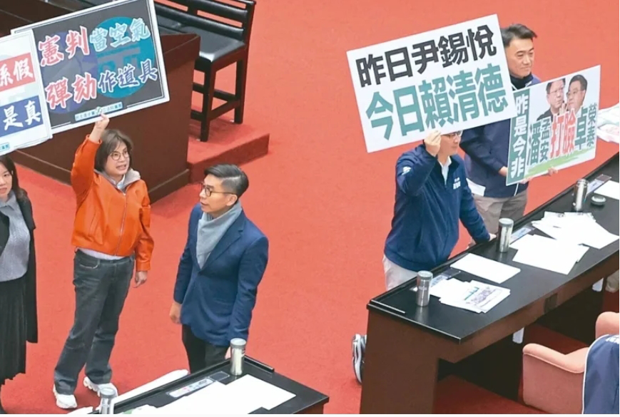 taiwanweekly2019@gmail.com