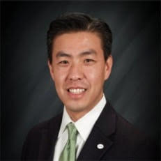 Phong Huynh headshot