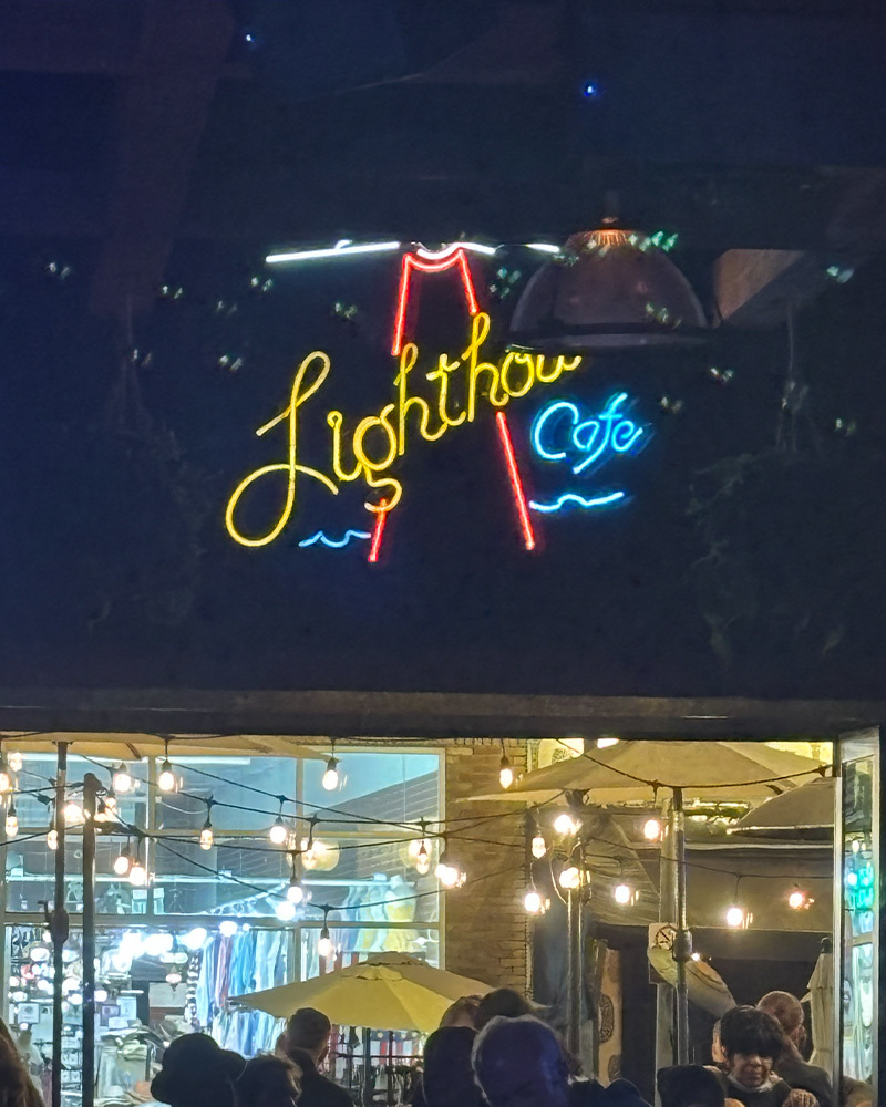Lighthouse Café