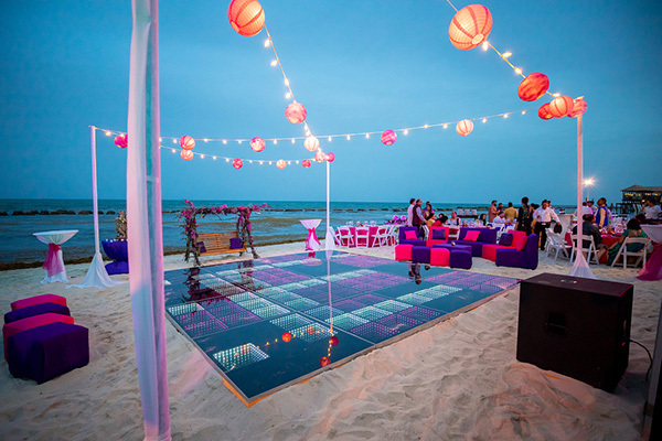 beach wedding