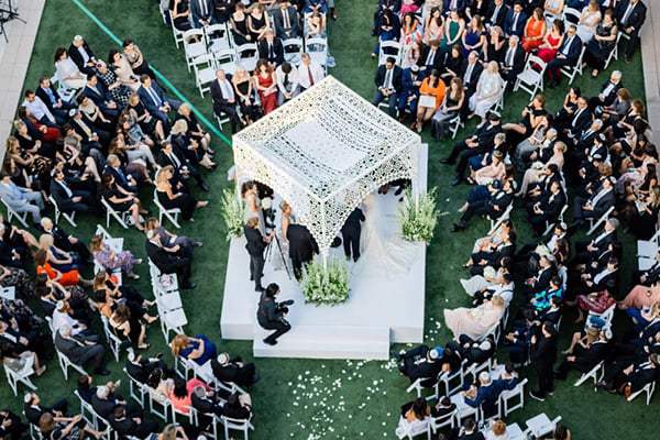 ceremony aisle