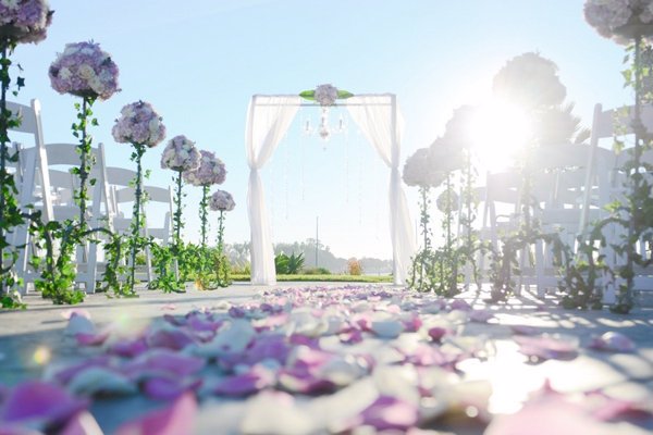wedding ceremony aisle