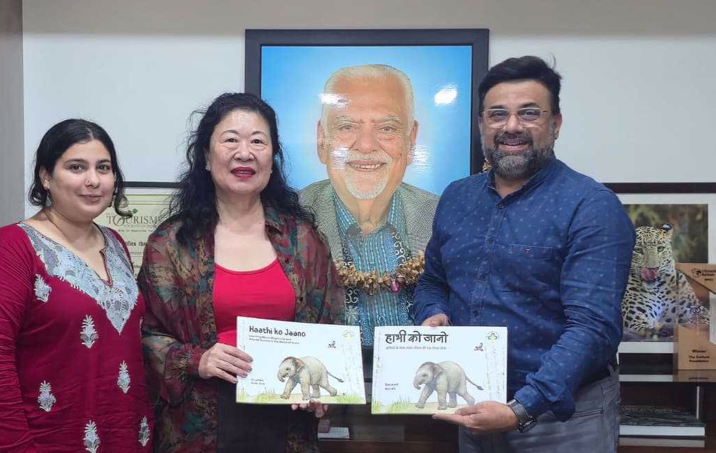 TCF Chairperson Mrs Rina Khatau (centre) launches Haathi Ko Jaano, with TCF Director Kedar Gore and co-author Divya Kalsi