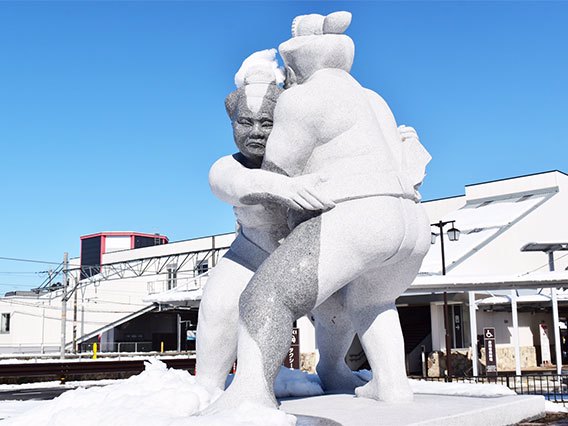 SumoStatue