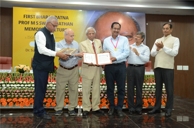 Dr S.K. Gupta Honored with Fellowship from the Indian Society of Genetics and Plant Breeding