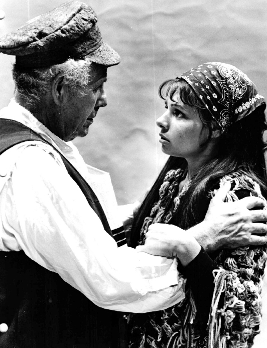 Production photo from Fiddler on the Roof (1976-1977 Season)