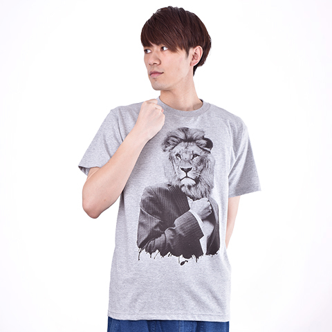 THE LION ¥3,000 税込