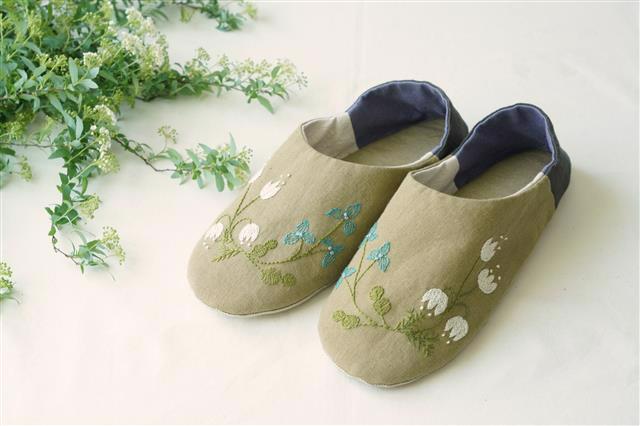 ONLINE STORE