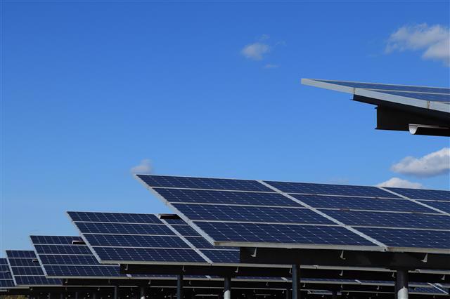 太陽光パネル洗浄準備の写真