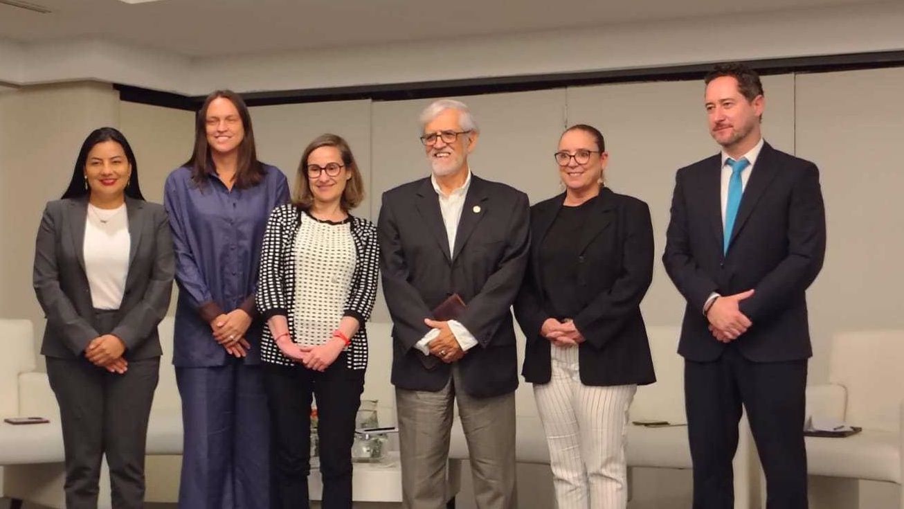 comunicacion@redceres.org