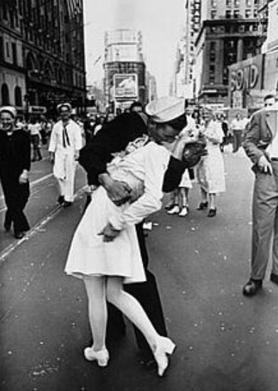 V-J Day in Times Square,by Alfred Eisenstaedt
