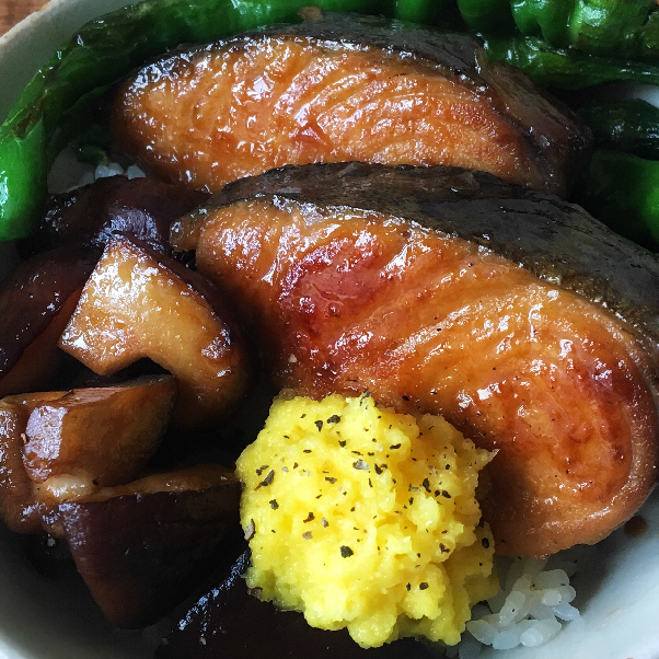 https://taitung-dessertgirl-blog.tw/white-radish-mud-with-teriyaki-spanish-mackerel/