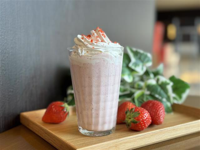 konishi@danshaku-club.com