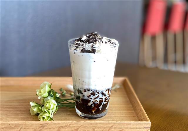 konishi@danshaku-club.com