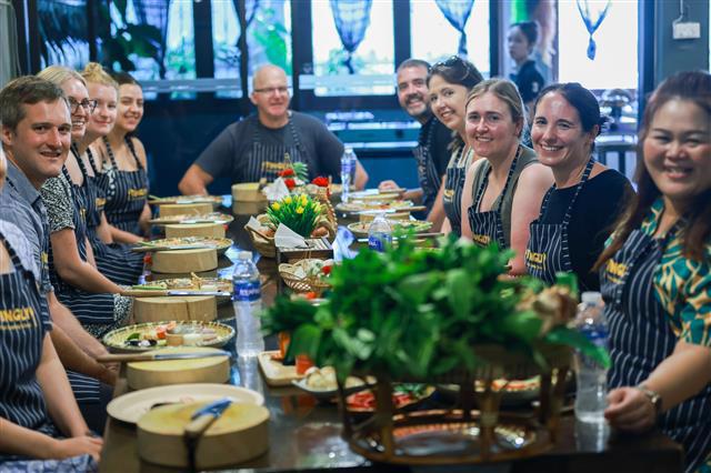 Thai Cooking Class for Induction